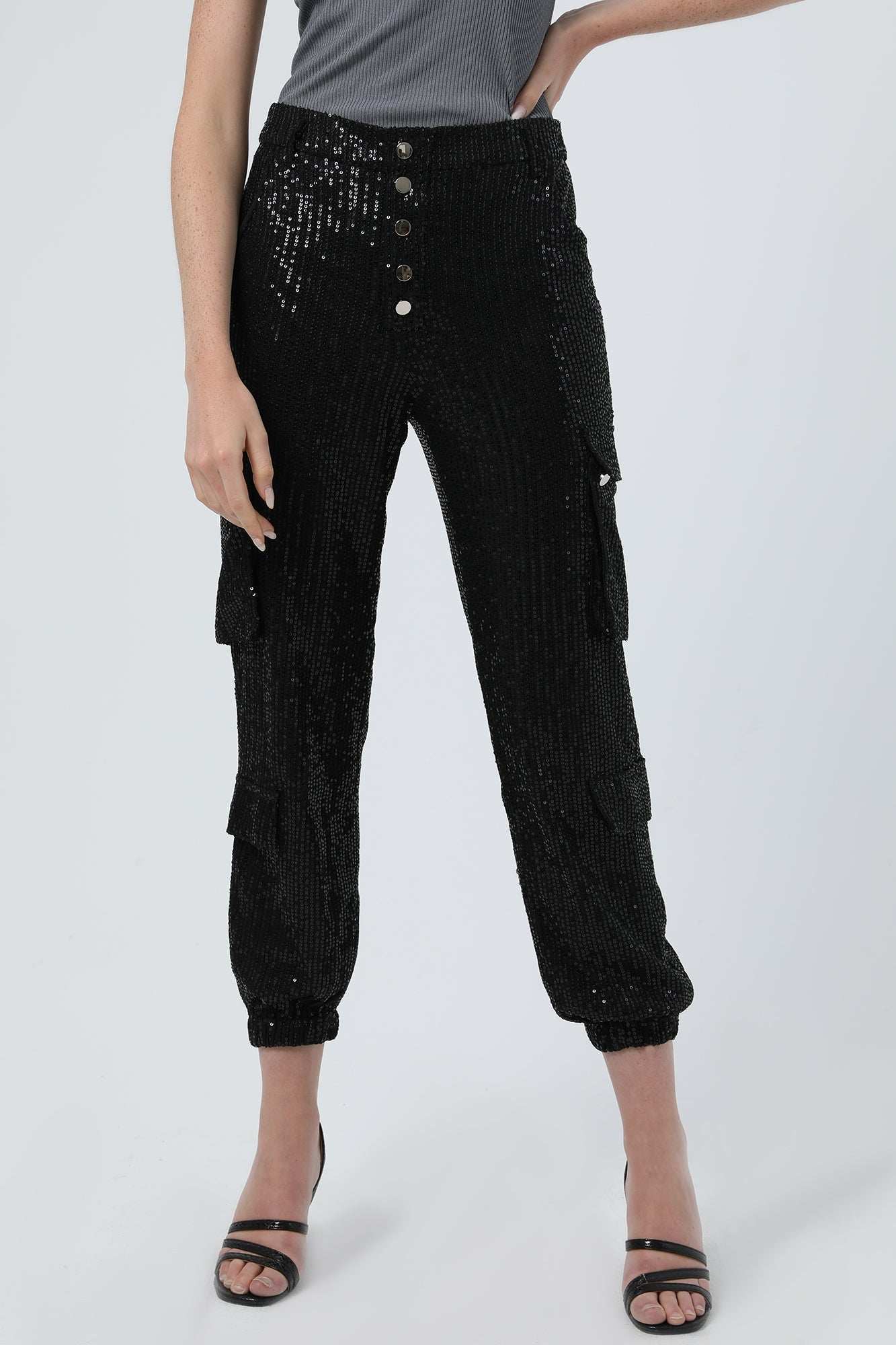 Women Regular Fit Pant - Black