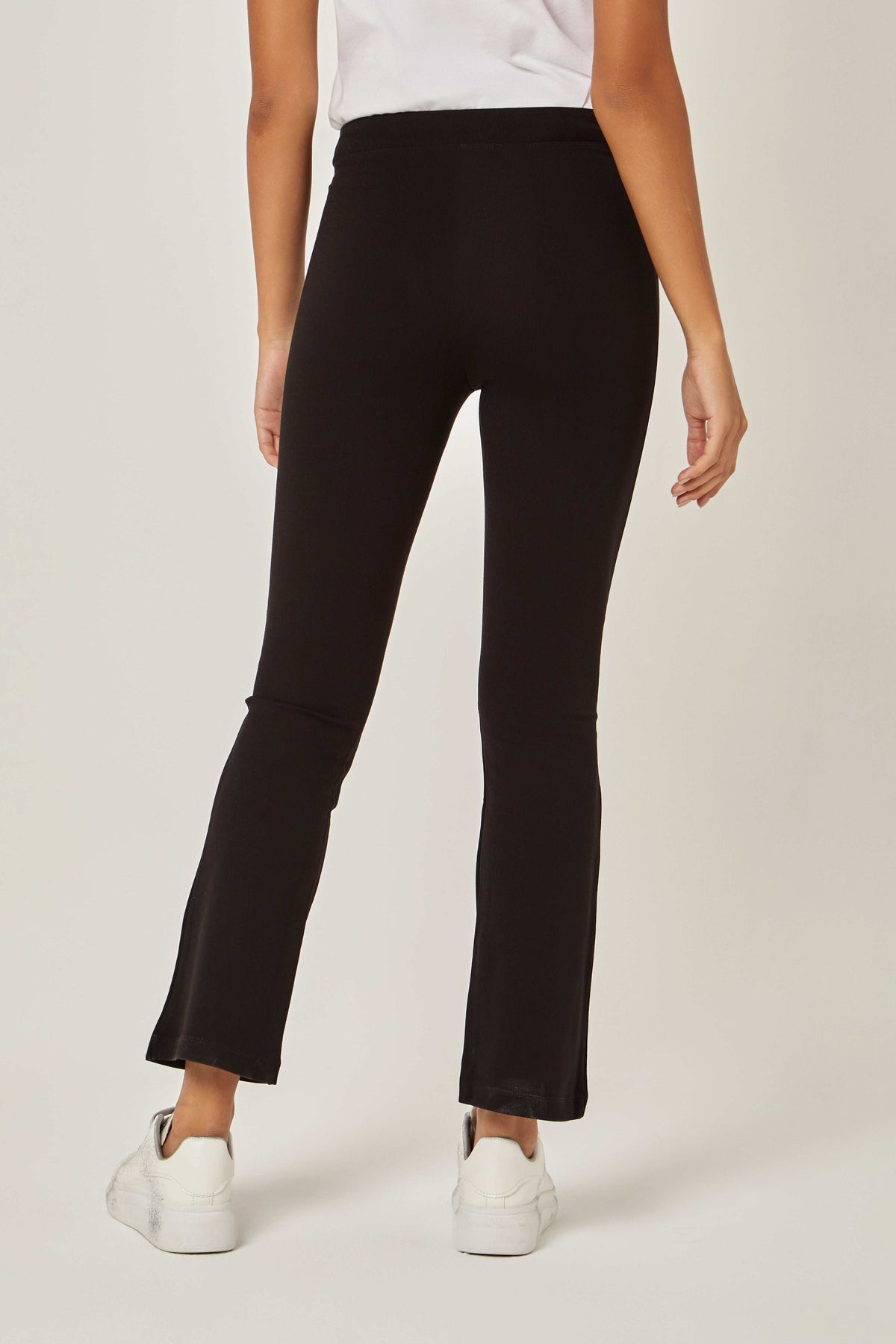 Women Straight Leg Pant - Black