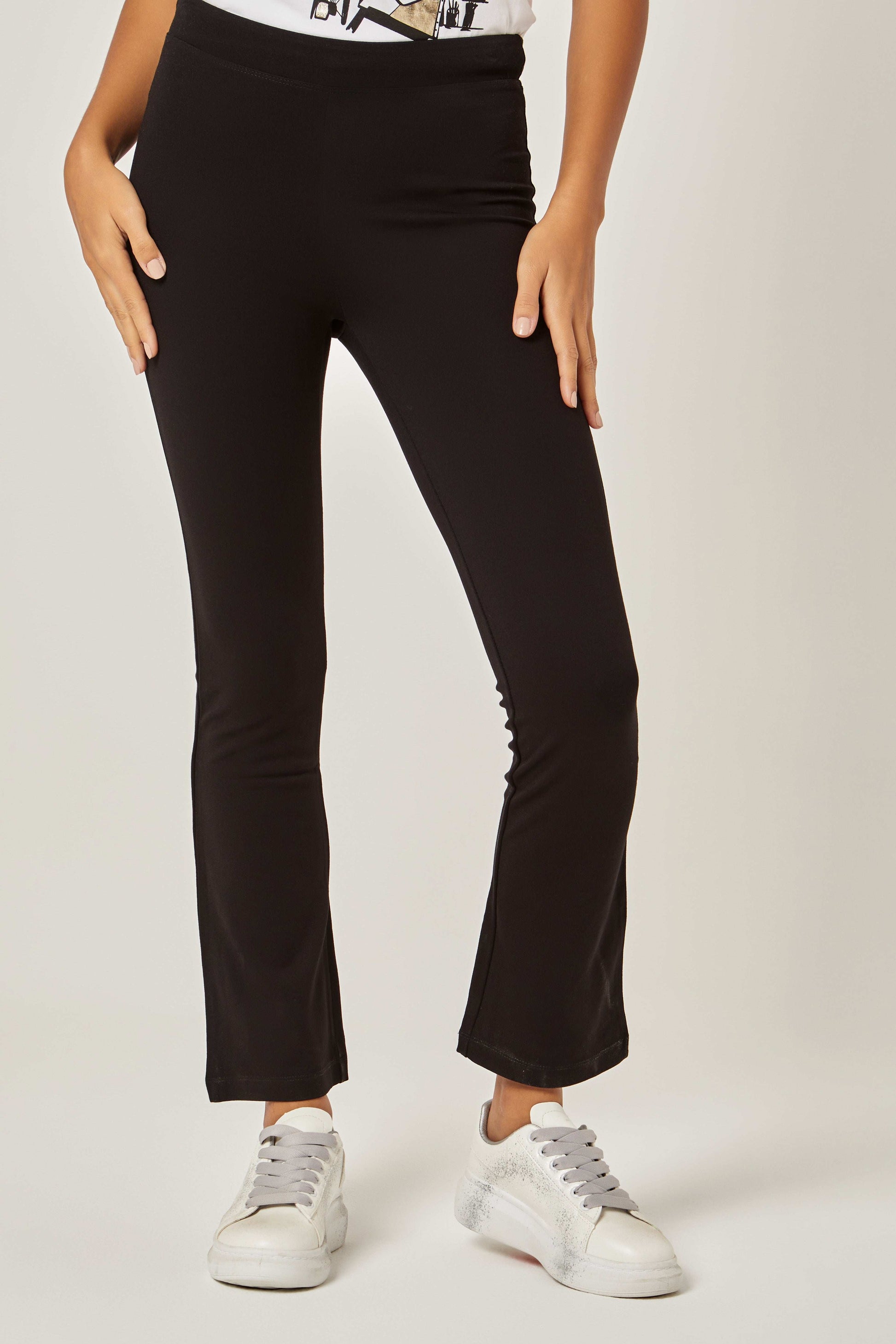 Women Straight Leg Pant - Black