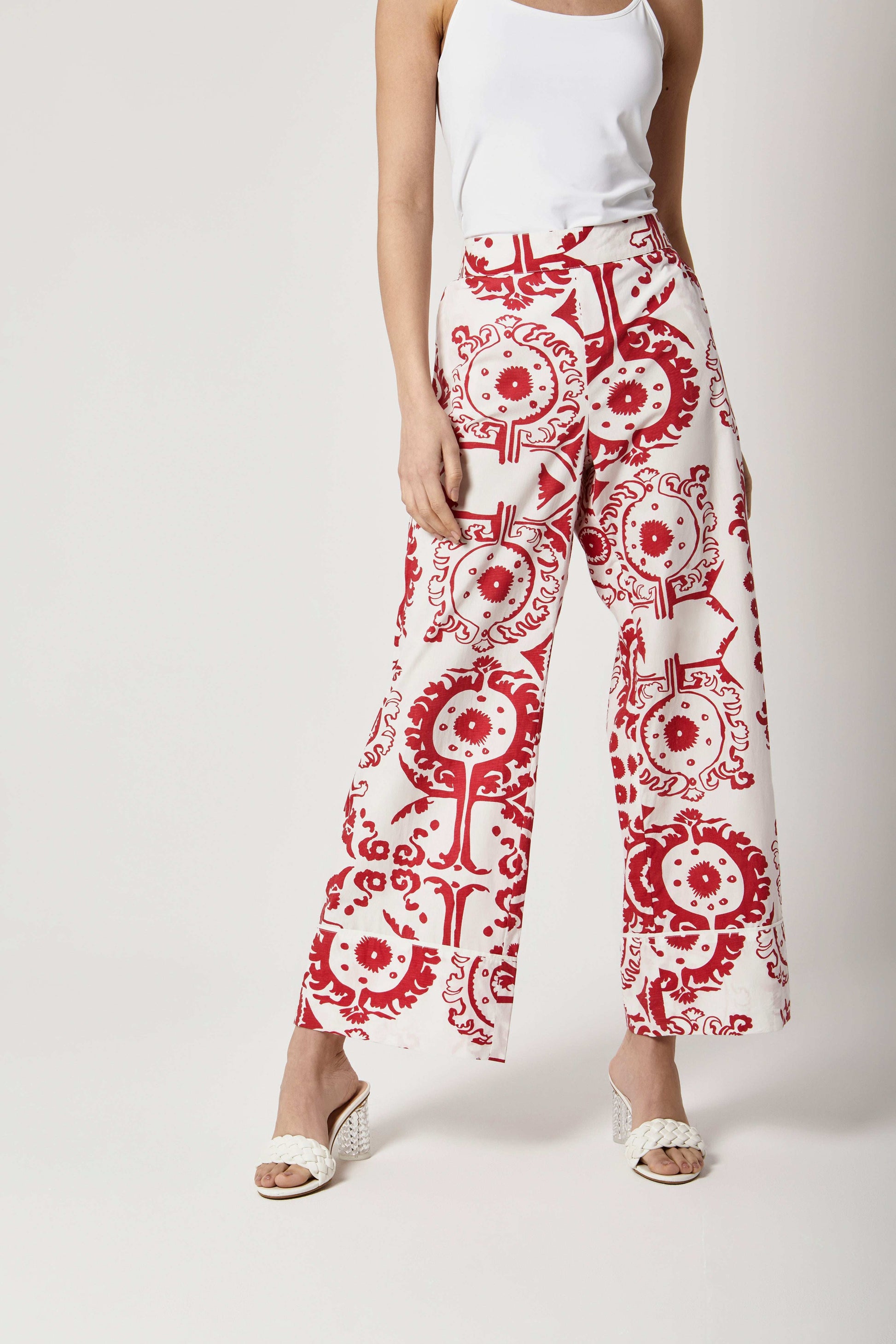 Women Regular Fit Pant - White/ Multicolorcolor