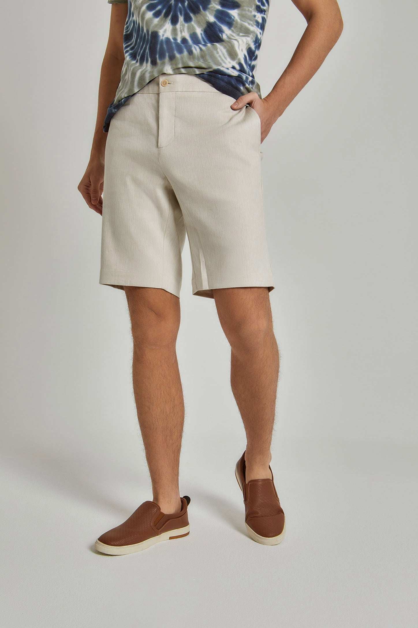 Men Regular Fit Shorts - Brown