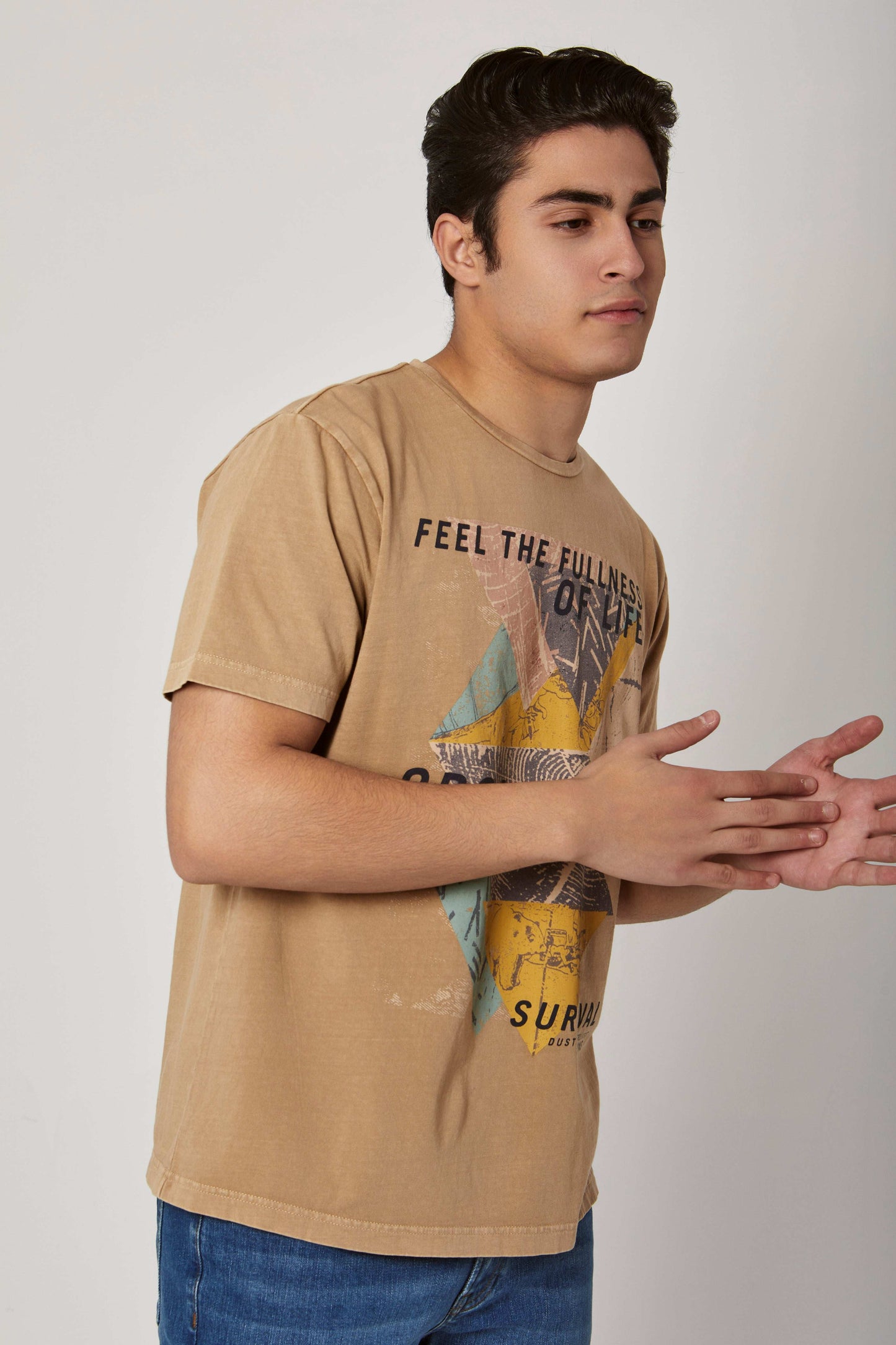 Men Regular Fit T-Shirt - Brown