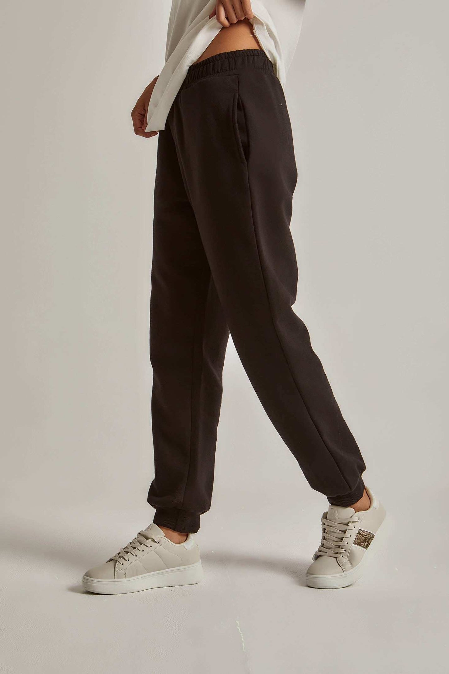 Women Regular Fit Sweat Pant