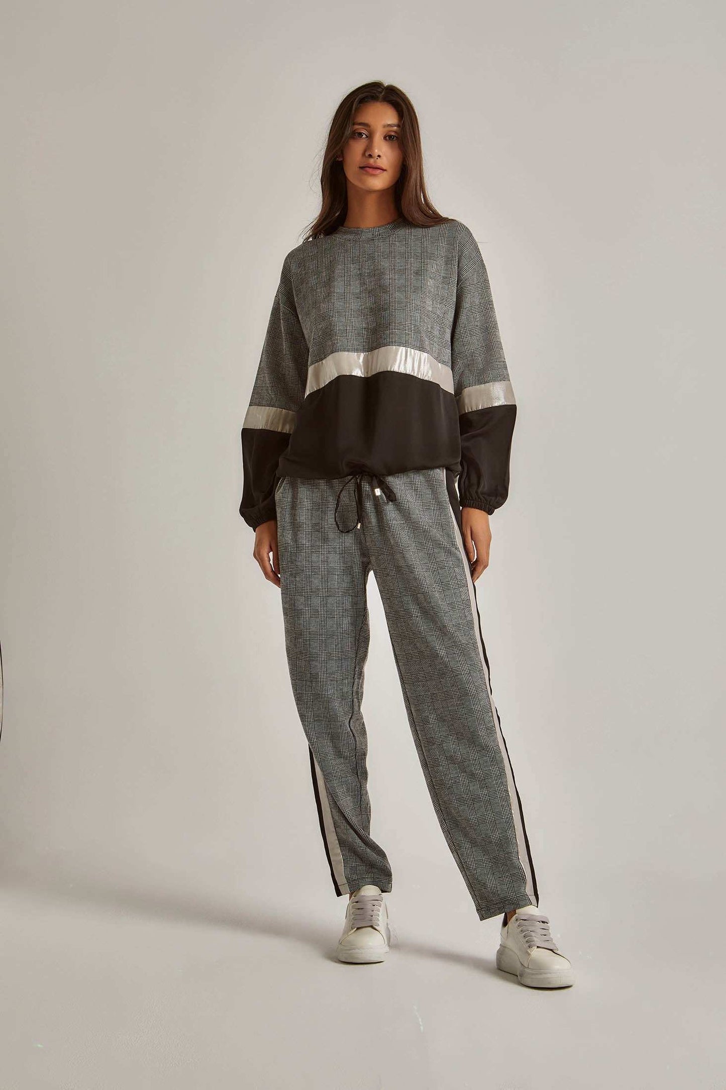 Women Regular Fit Sweat Pant