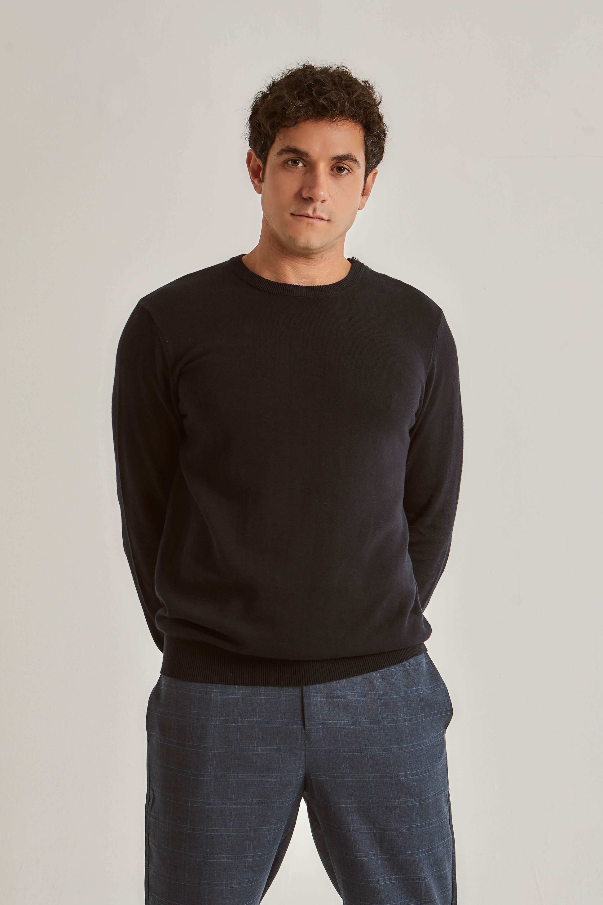 Men Regular Fit Pullover - Black