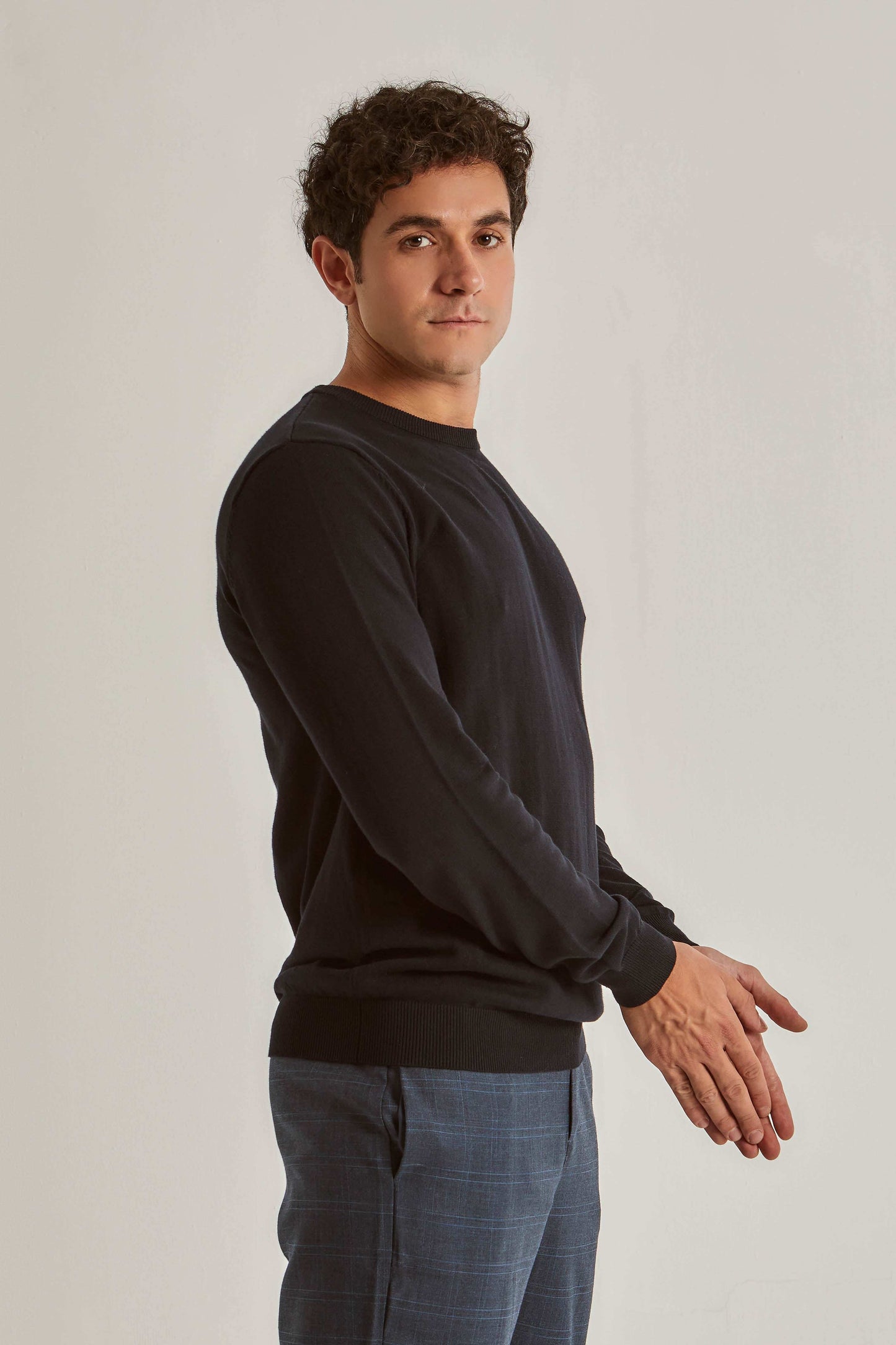 Men Regular Fit Pullover - Black