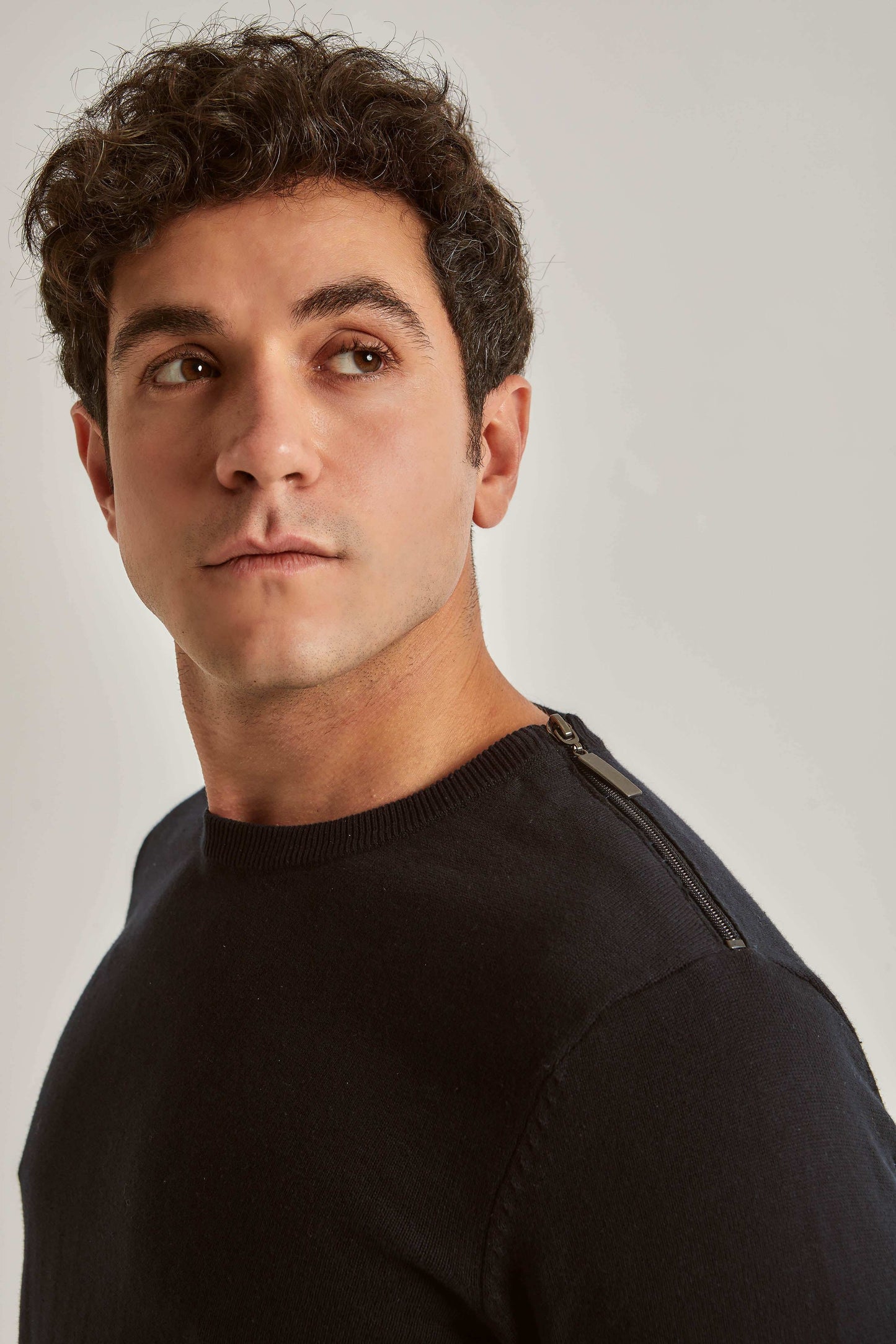 Men Regular Fit Pullover - Black