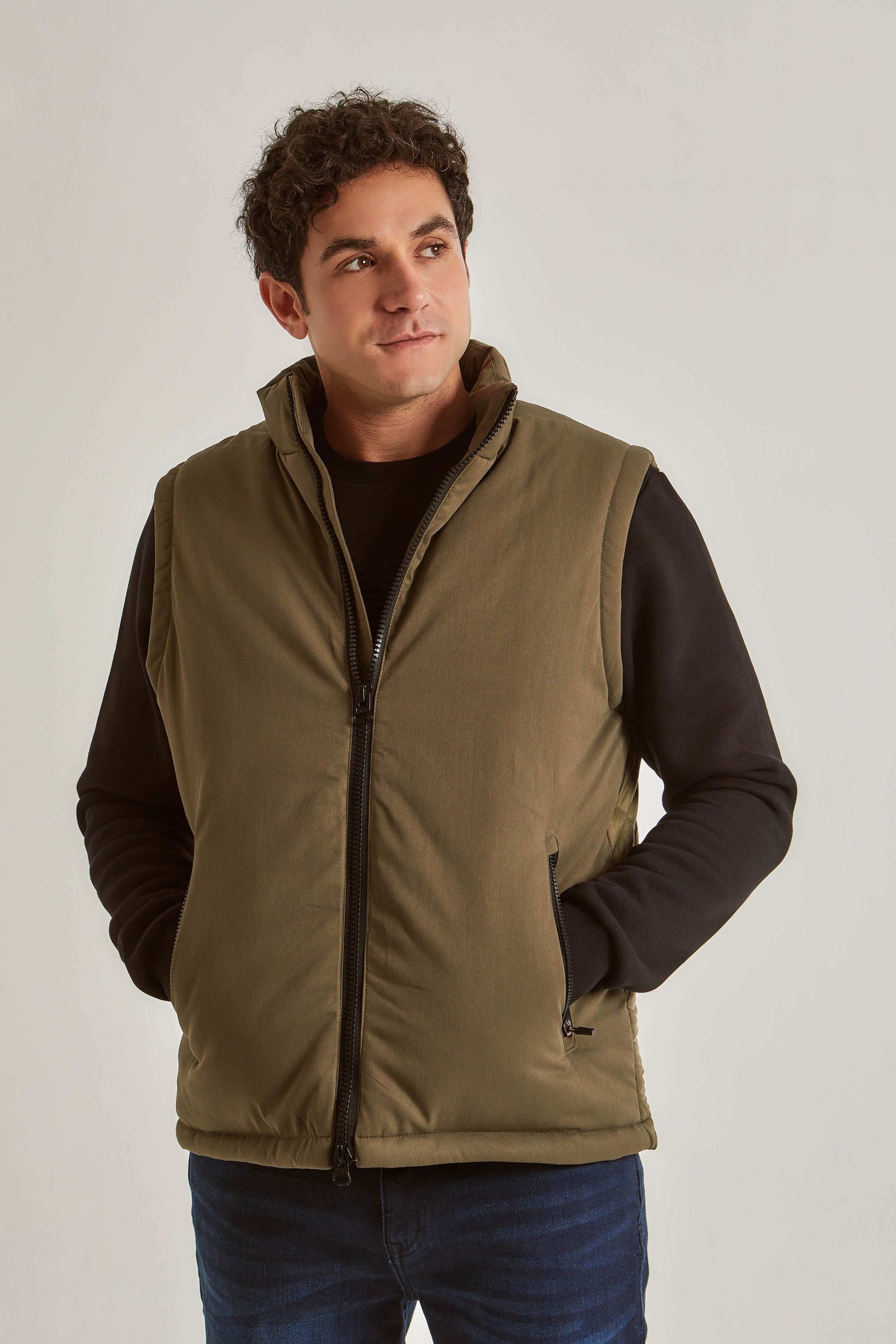 Men Regular Fit Vest - Green