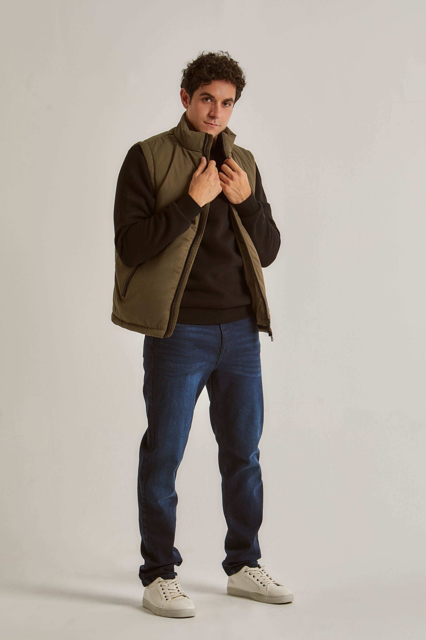 Men Regular Fit Vest - Green