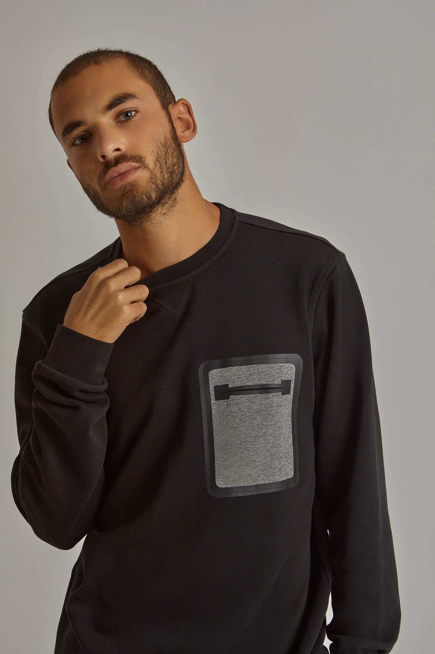 Men Regular Fit Sweat Shirt - Black