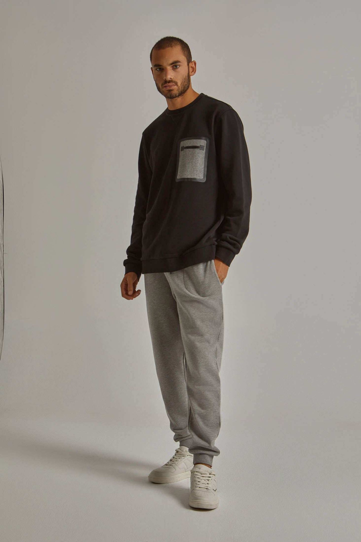 Men Regular Fit Sweat Shirt - Black