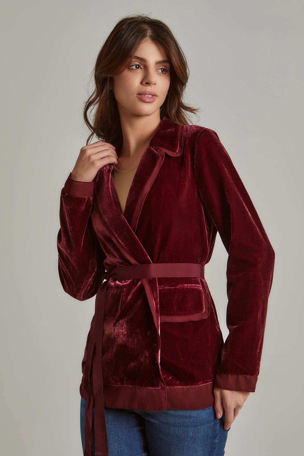 Women Regular Fit Jacket - Burgundy