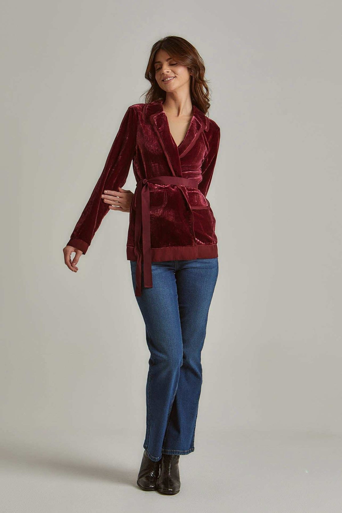 Women Regular Fit Jacket - Burgundy