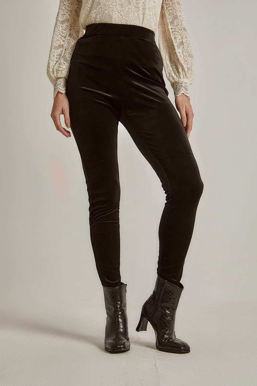 Women Regular Fit Leggings - Black