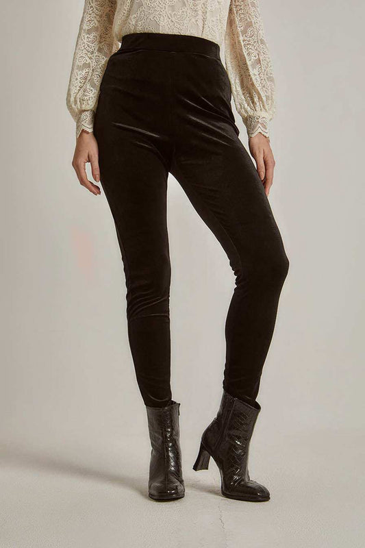 Women Regular Fit Leggings - Black