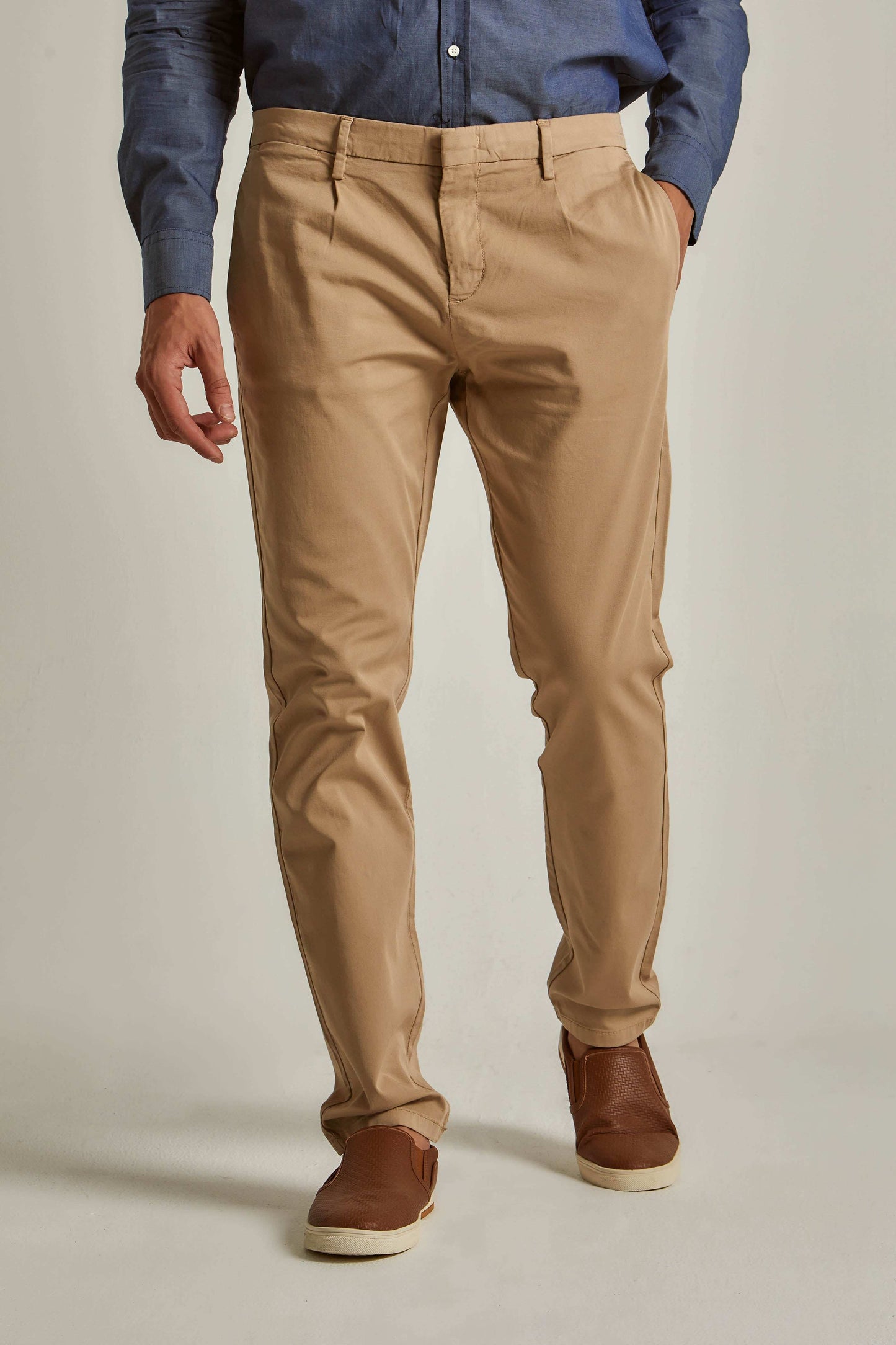 Men Regular Fit Pant - Brown