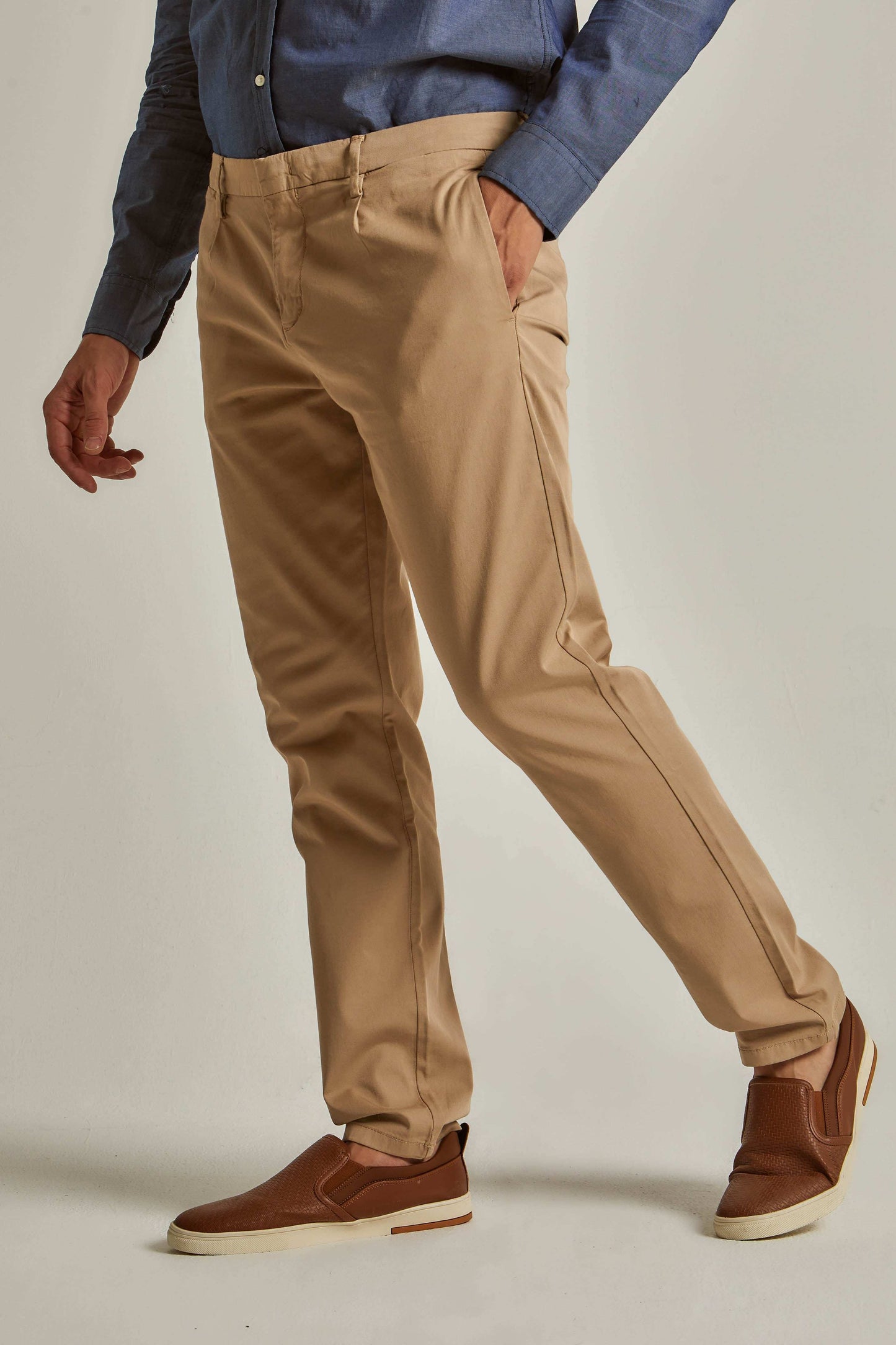 Men Regular Fit Pant - Brown
