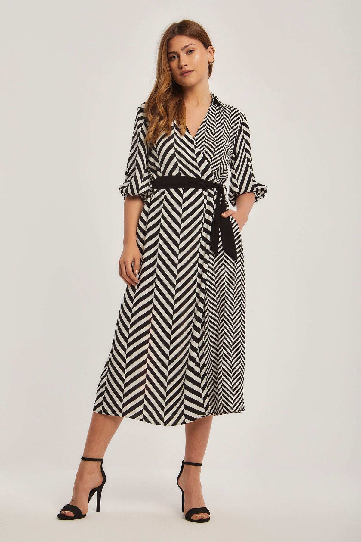 Women Regular Fit Dress - Black
