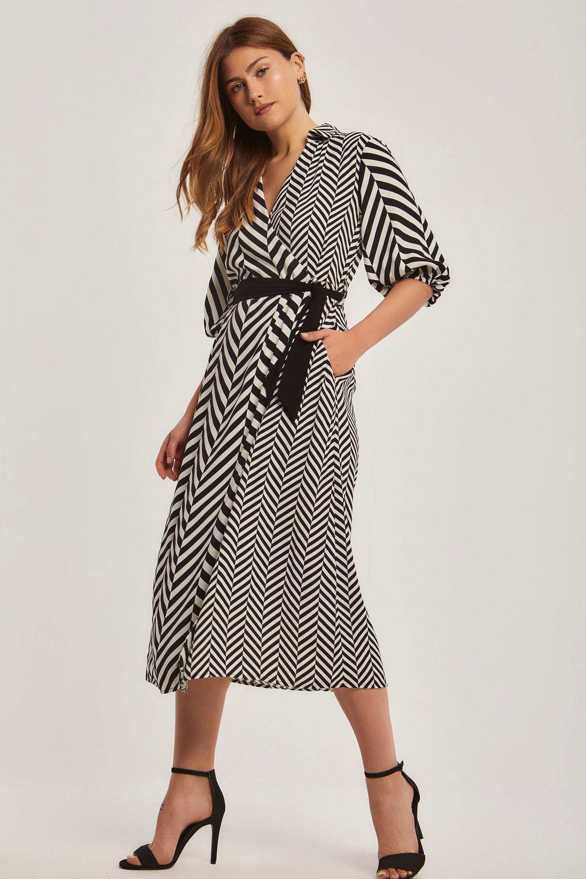 Women Regular Fit Dress - Black