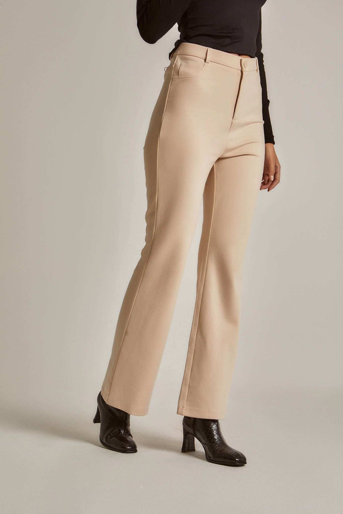 Women Regular Fit Pant - Beige