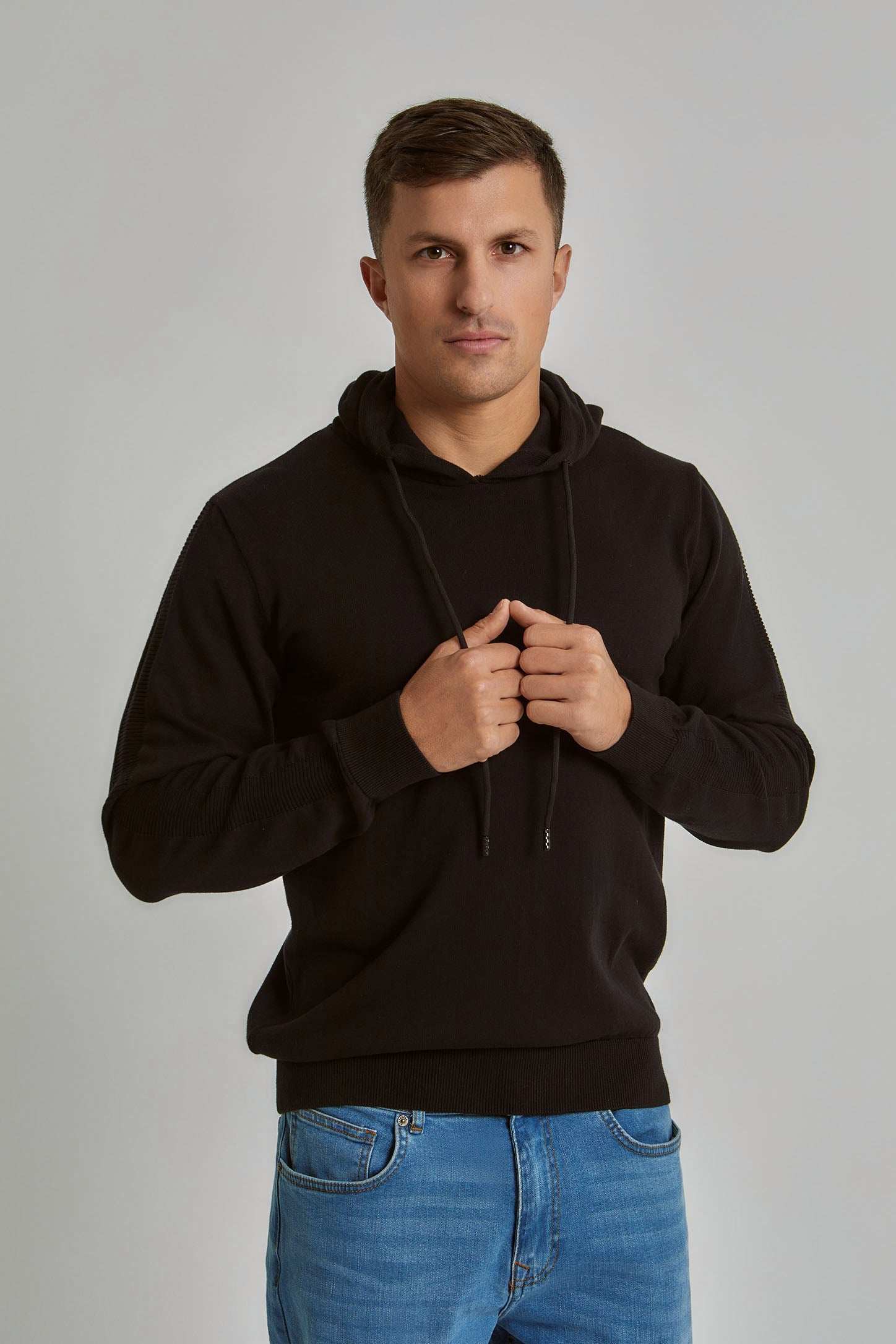 Men Regular Fit Pullover - Black