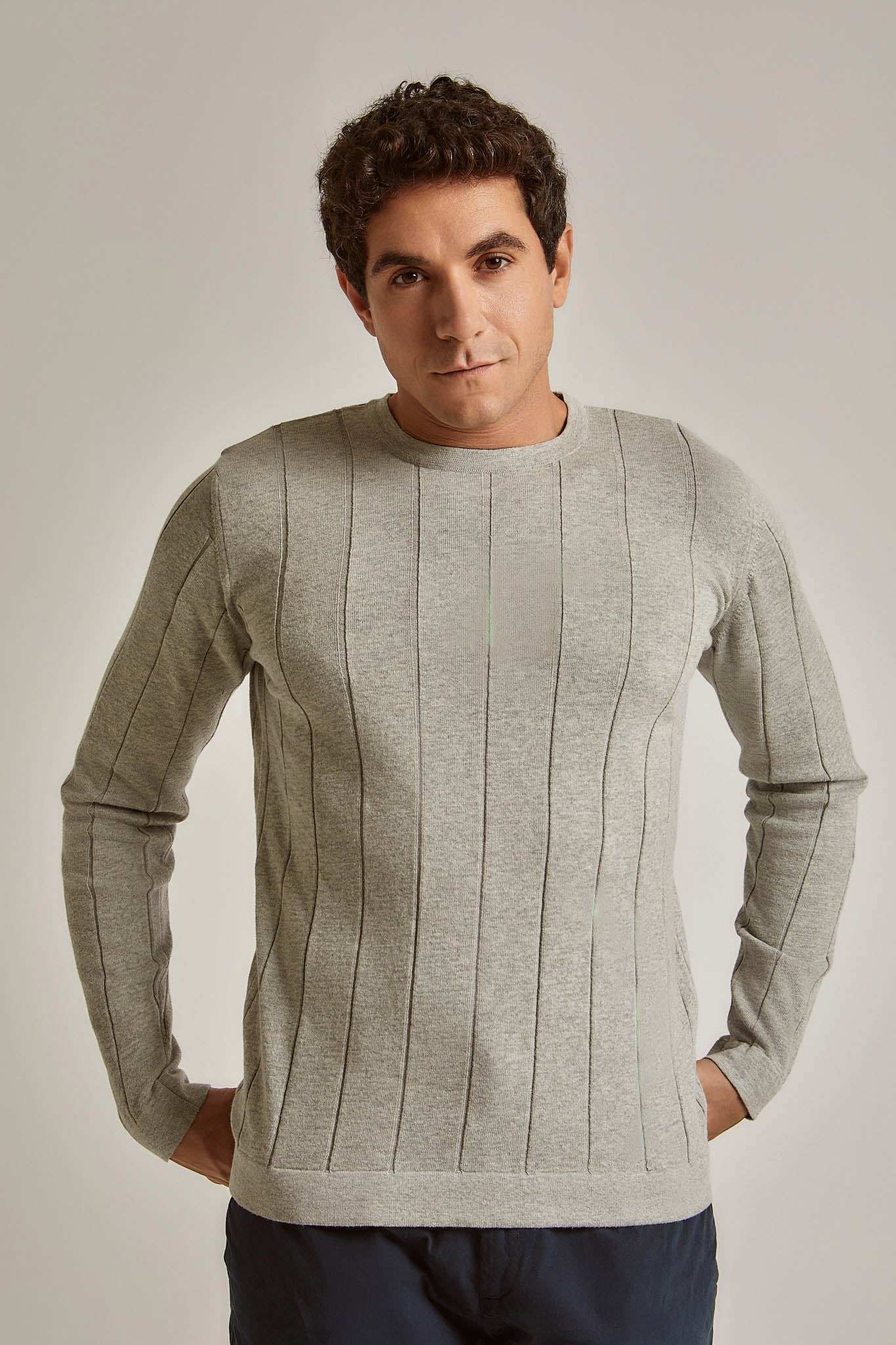 Men Regular Fit Pullover -Grey