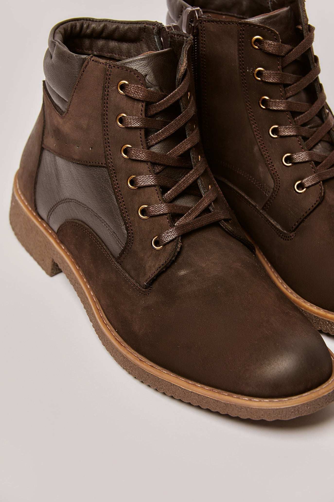 Men Shoes - Brown