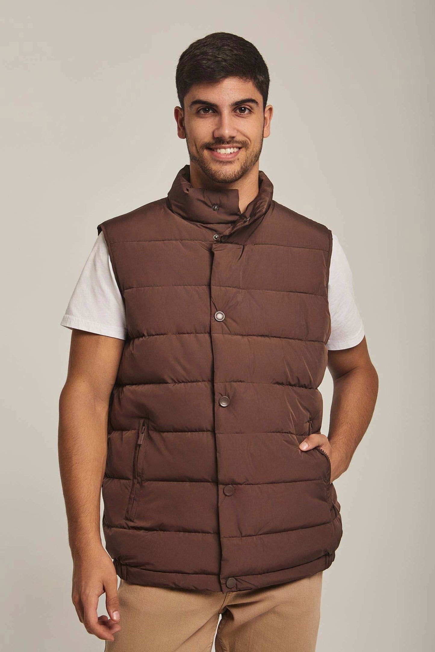 Men Regular Fit Vest - Brown