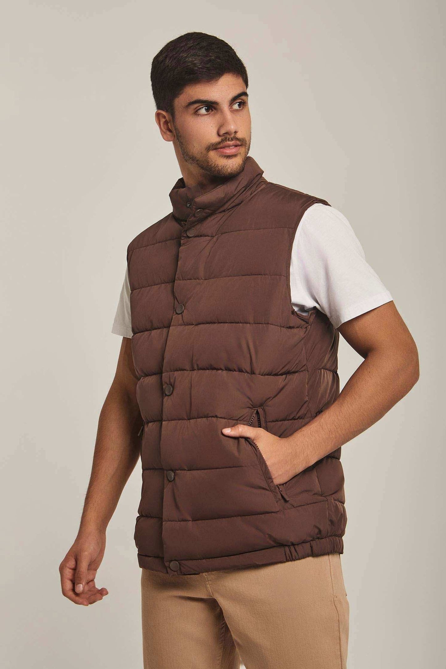 Men Regular Fit Vest - Brown