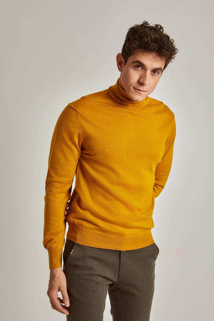 Men Regular Fit Pullover - Orange