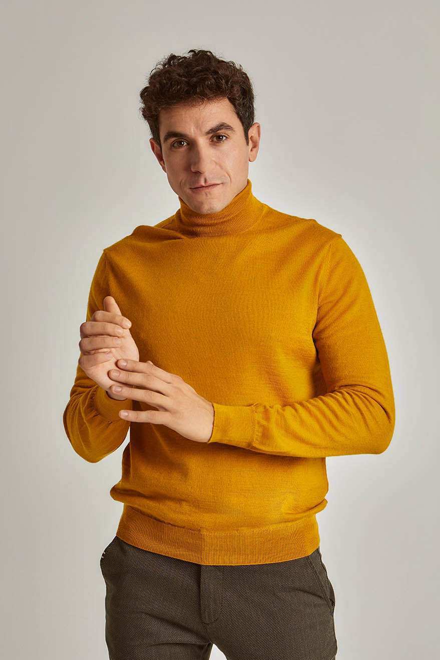 Men Regular Fit Pullover - Orange