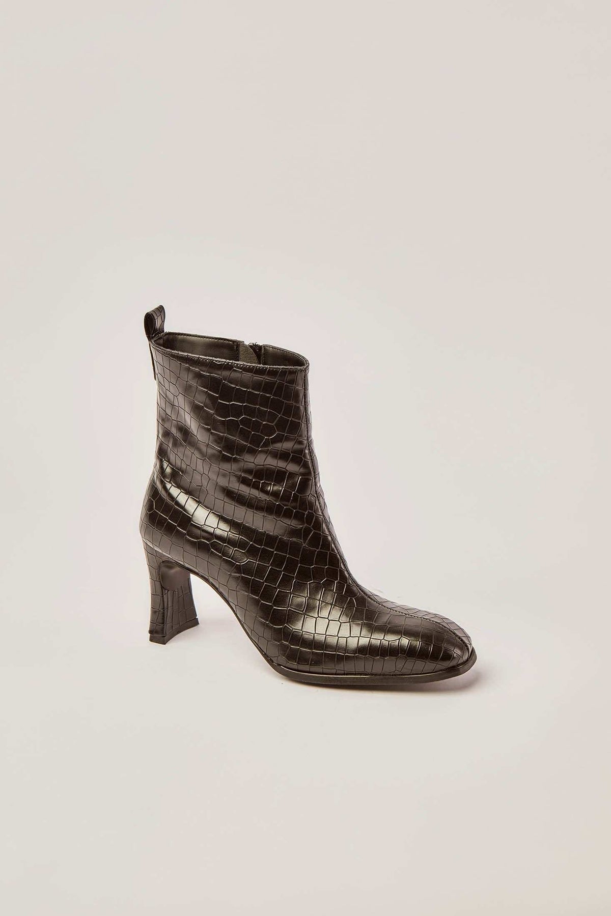 Women Shoes - Black