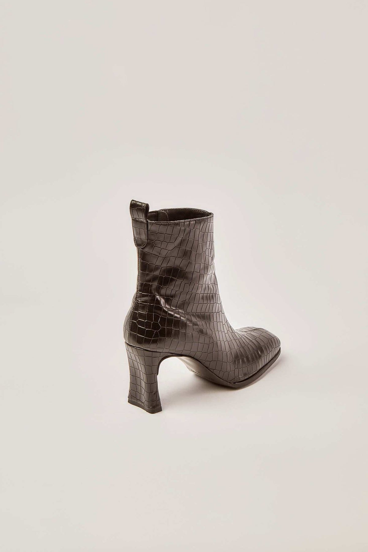 Women Shoes - Black