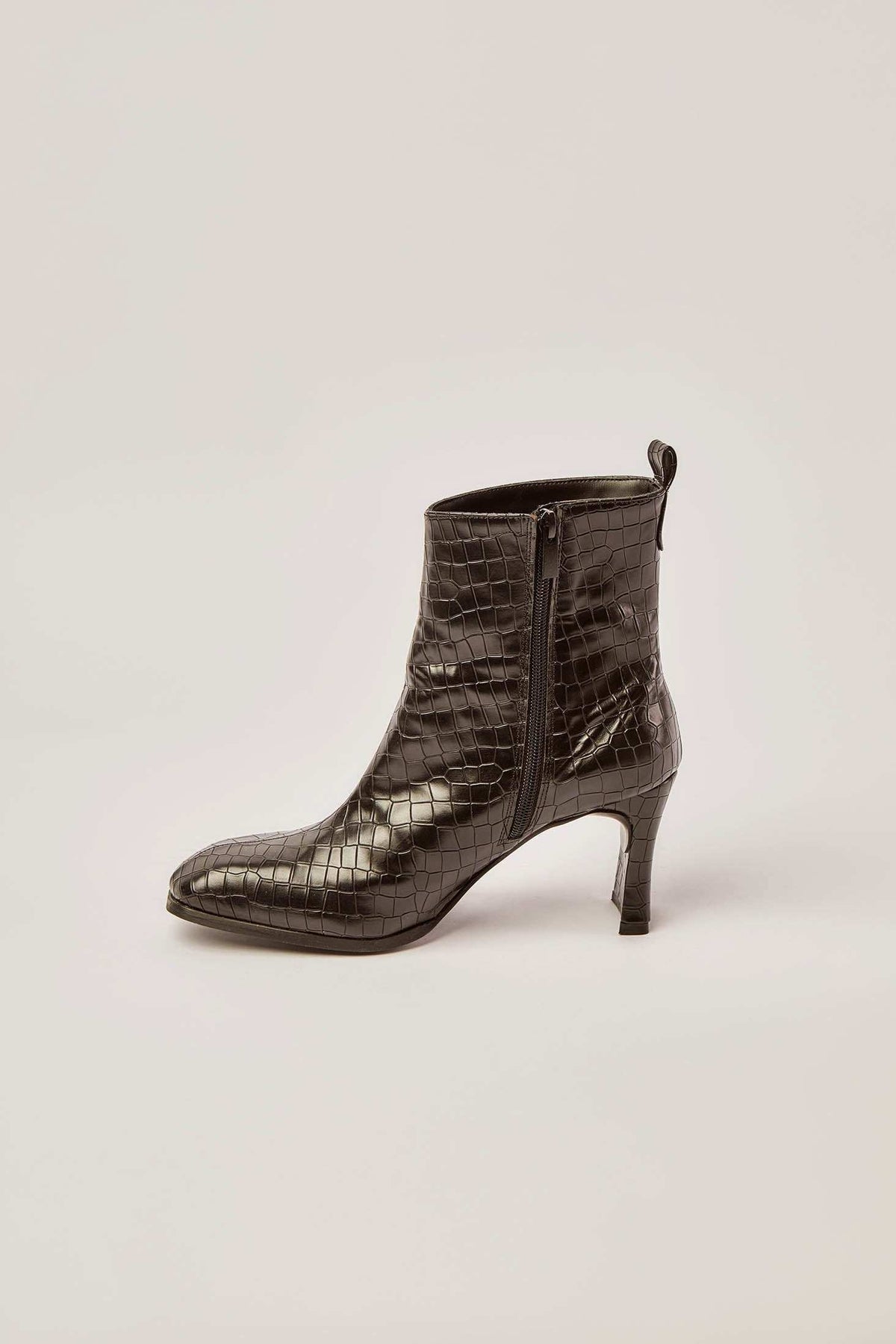 Women Shoes - Black