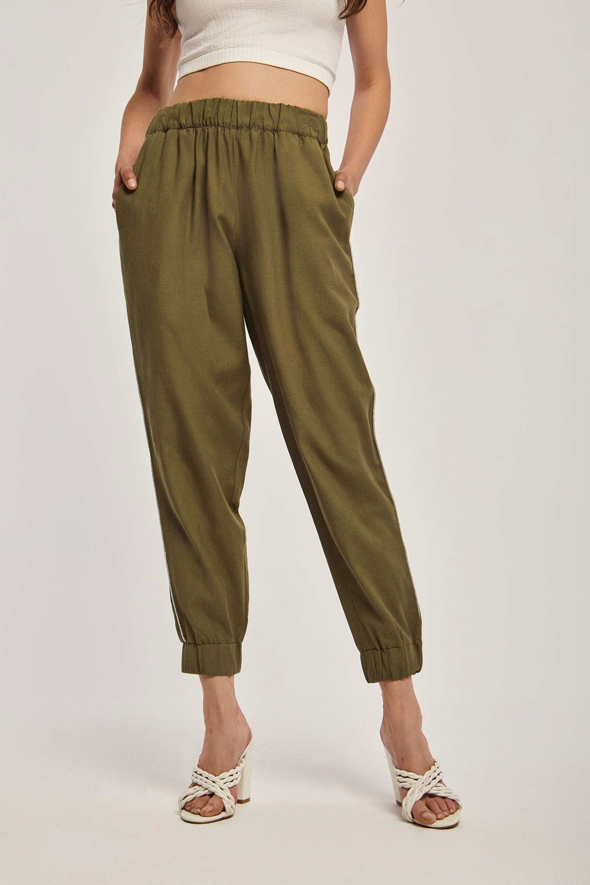 Women Regular Fit Pant - Green