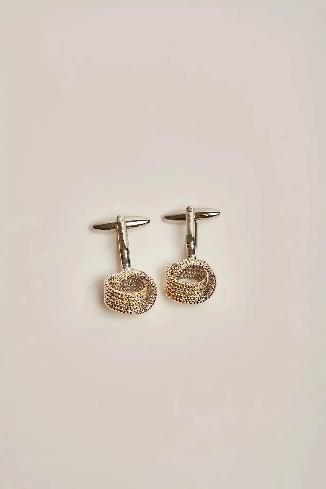 Cuff-Link