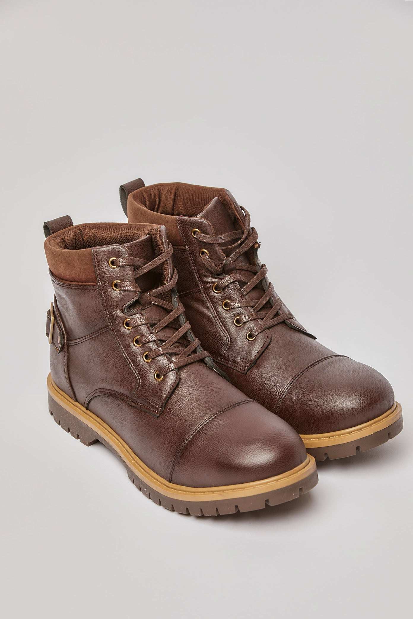 Men Shoes - Brown