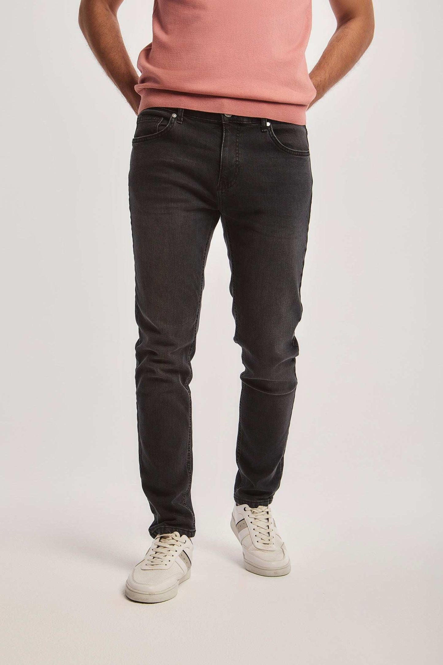 Men Regular Fit Denim - Grey
