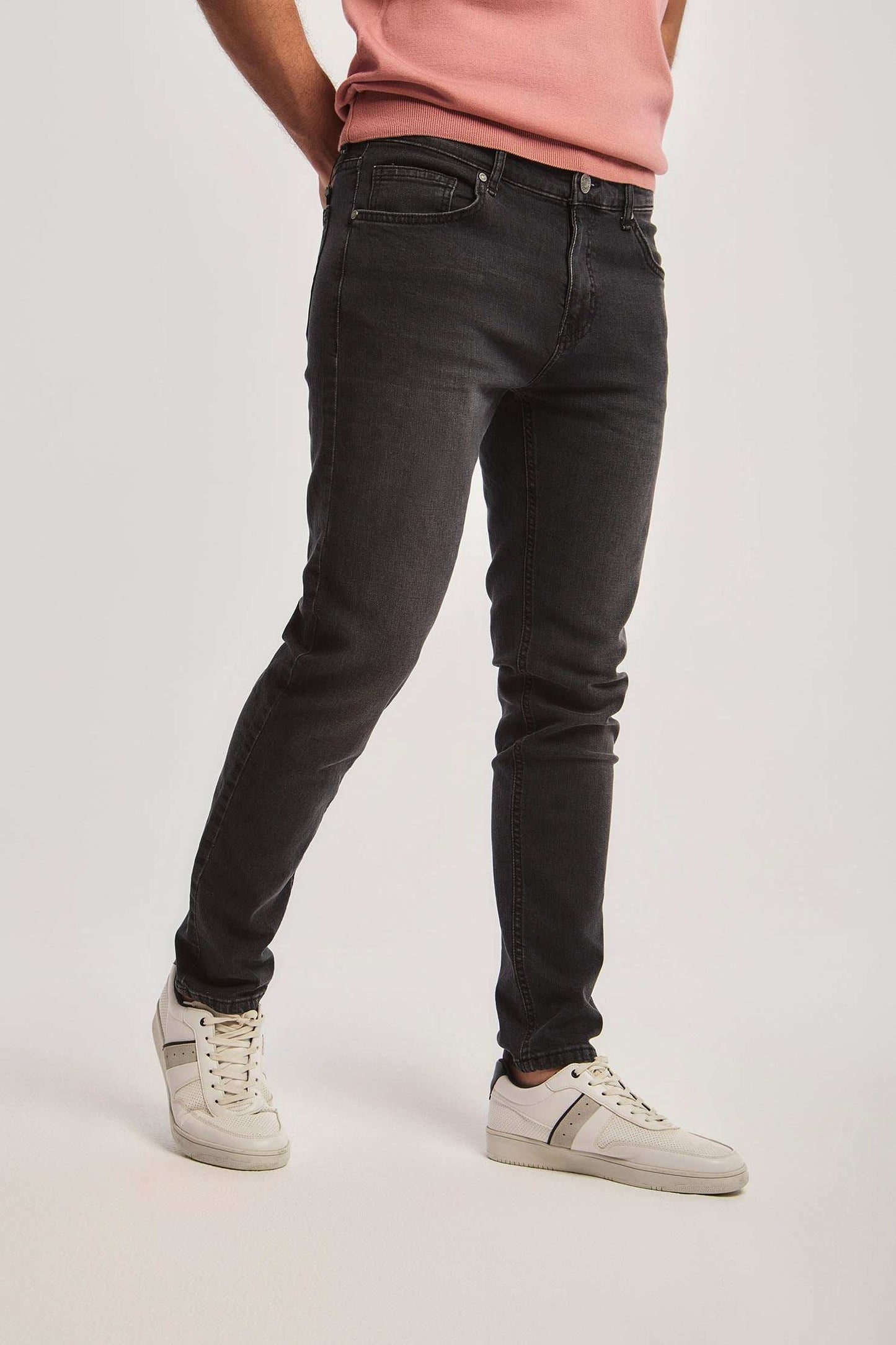 Men Regular Fit Denim - Grey
