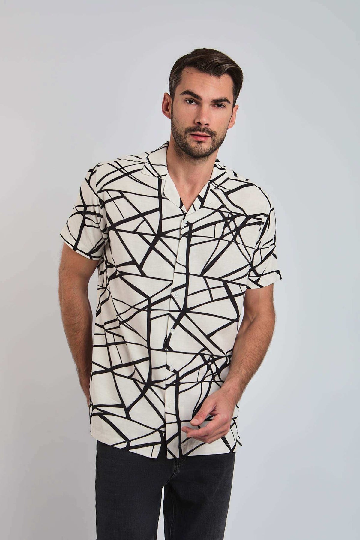 Men Regular Fit Shirt - Black
