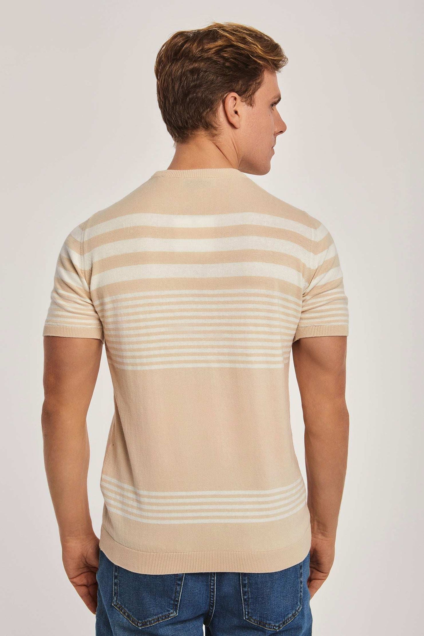Men Regular Fit T-Shirt -  Brown