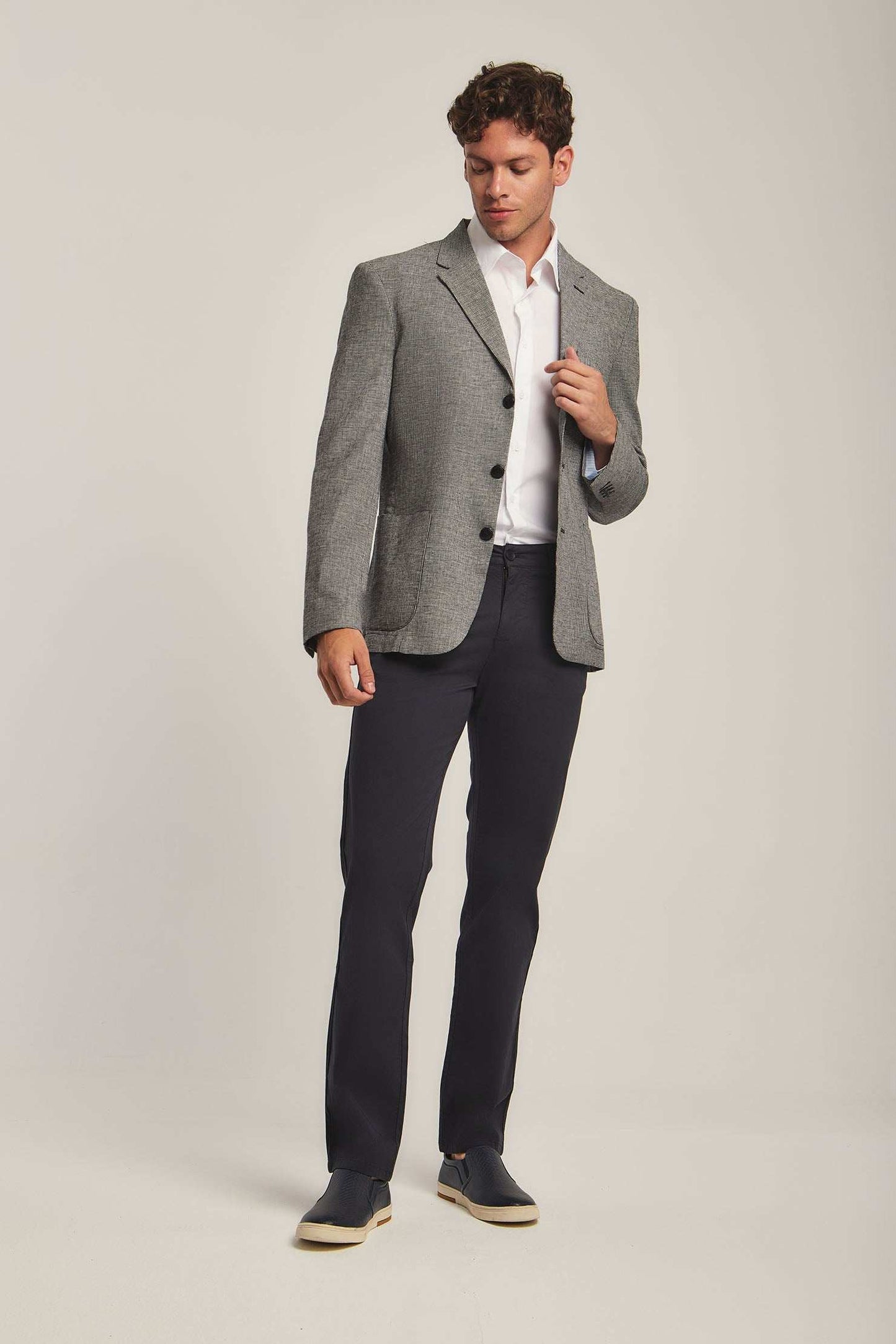 Men Slim Fit Blazer - Black