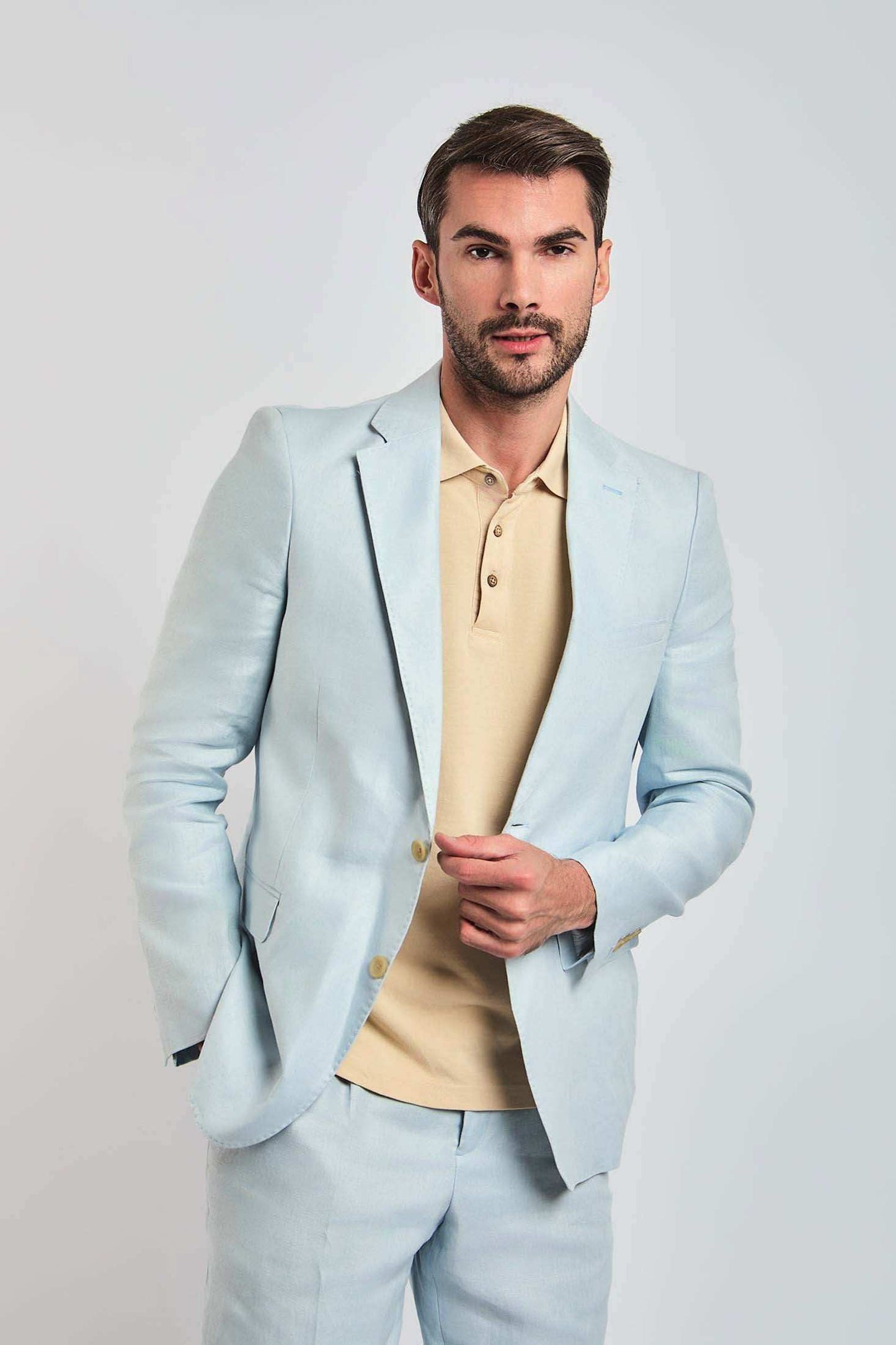 Dalydress men's light blue suit with beige polo, modern urban fashion