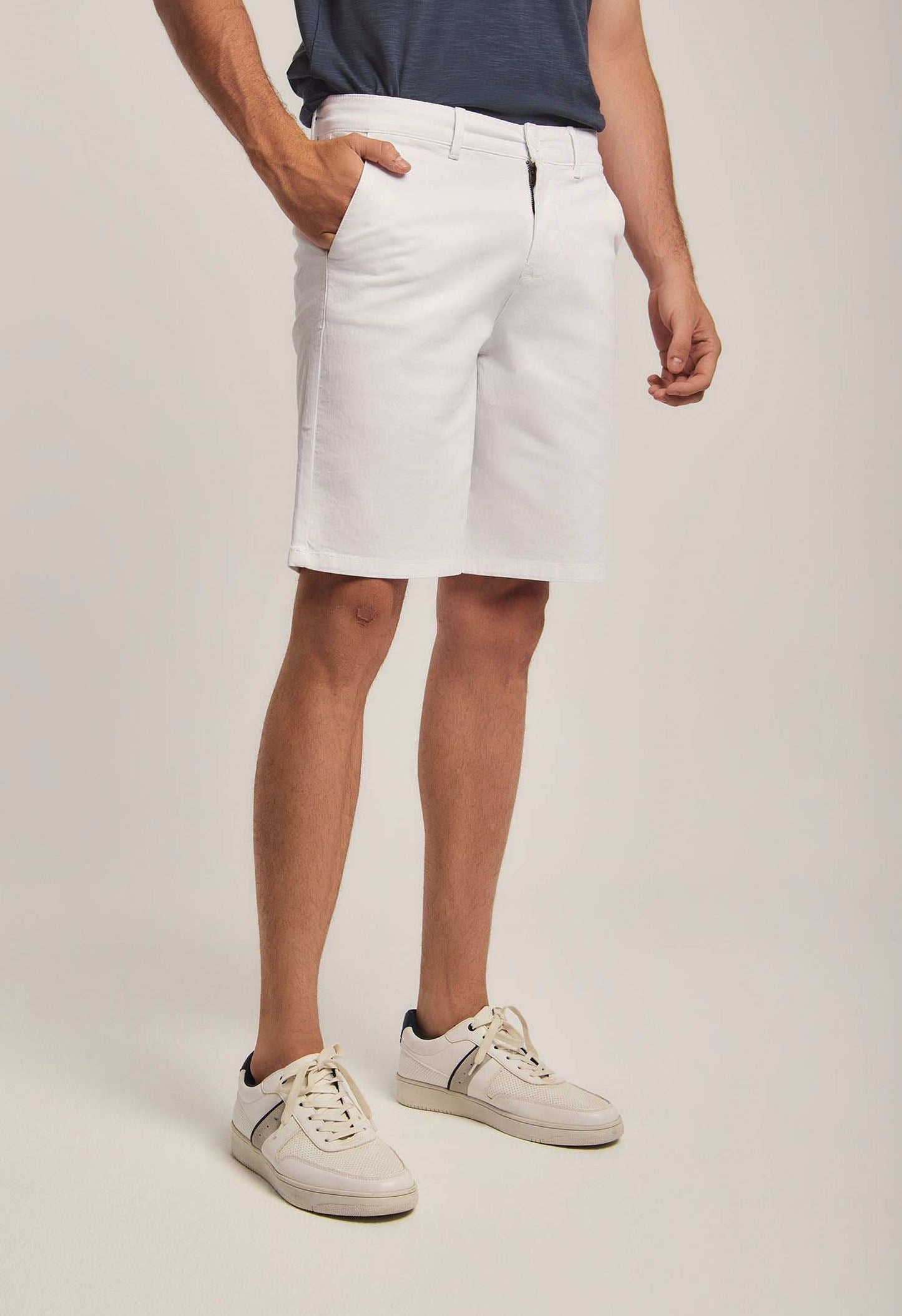 Men Regular Fit Shorts - White