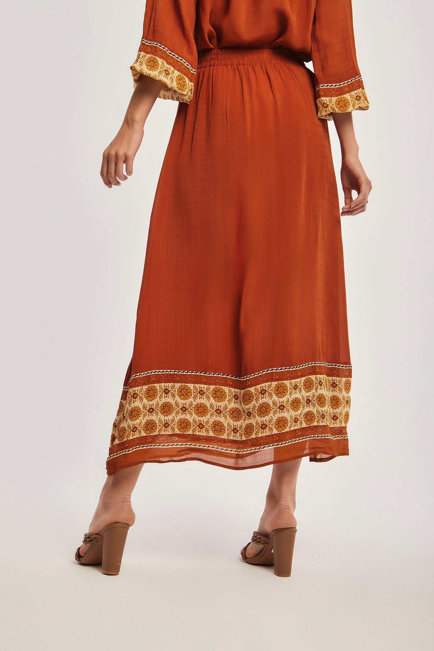 تنورة نسائية عادية - متعددة الألوان