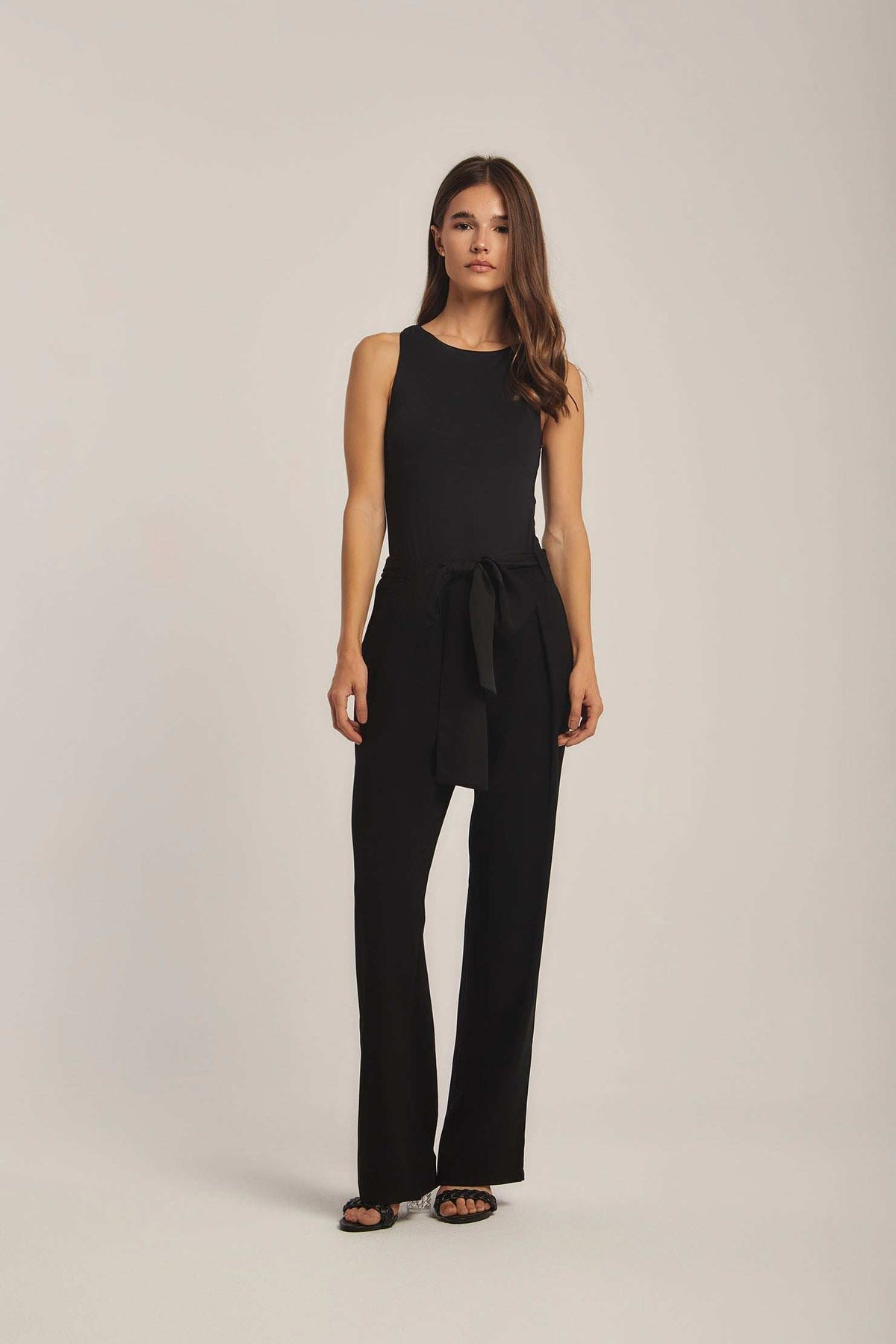 Women Regular Fit Pant - Black