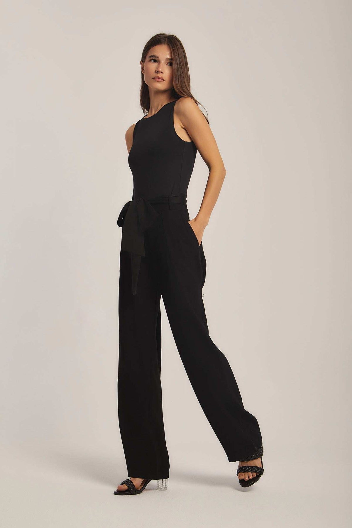 Women Regular Fit Pant - Black