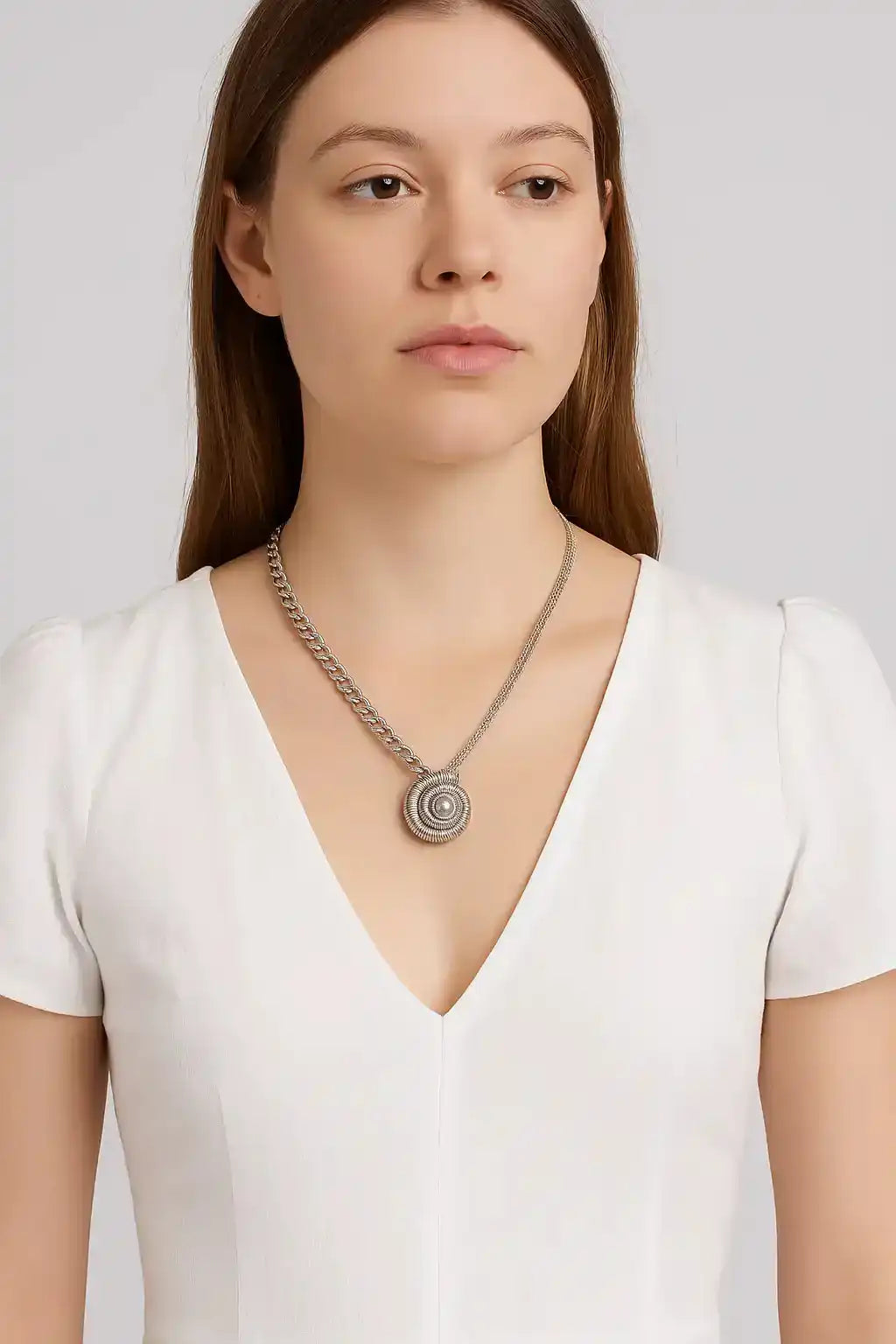 Stylish Spiral Pendant Chain Necklace