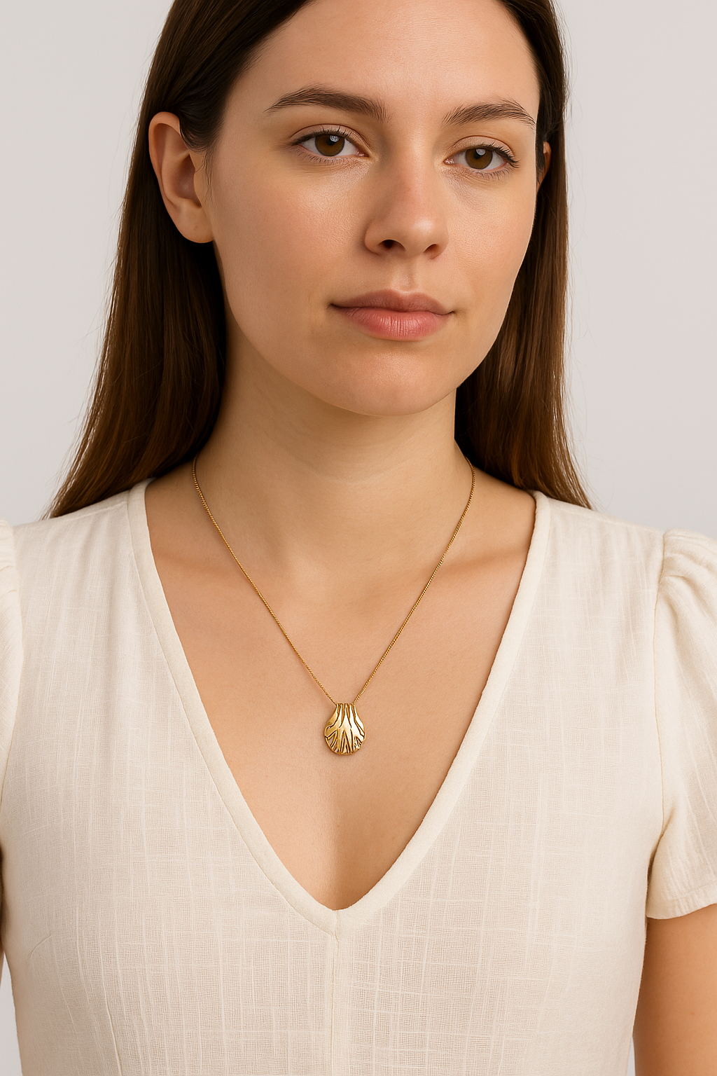 Minimalist Pendant Necklace