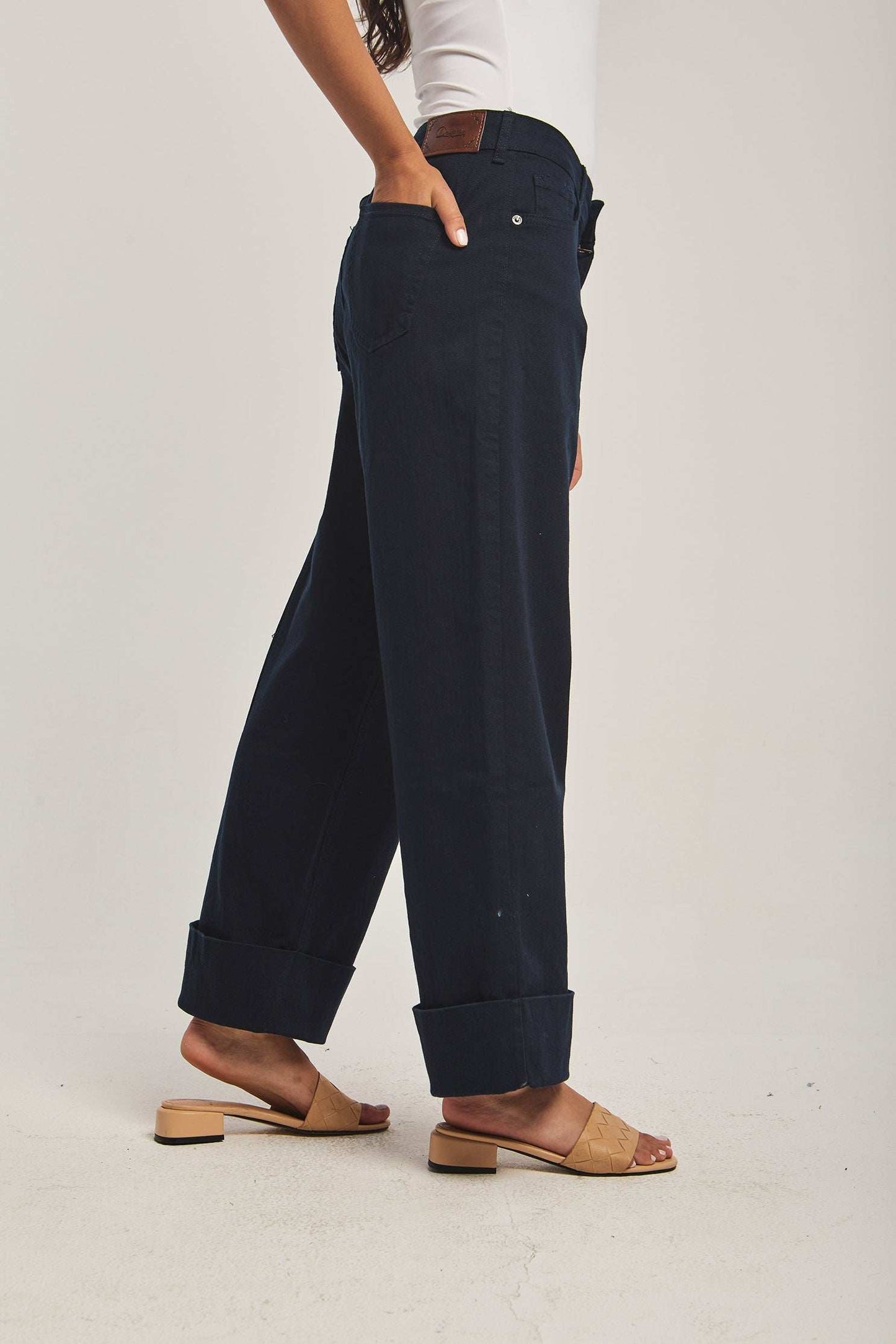 Women Regular Fit Pant